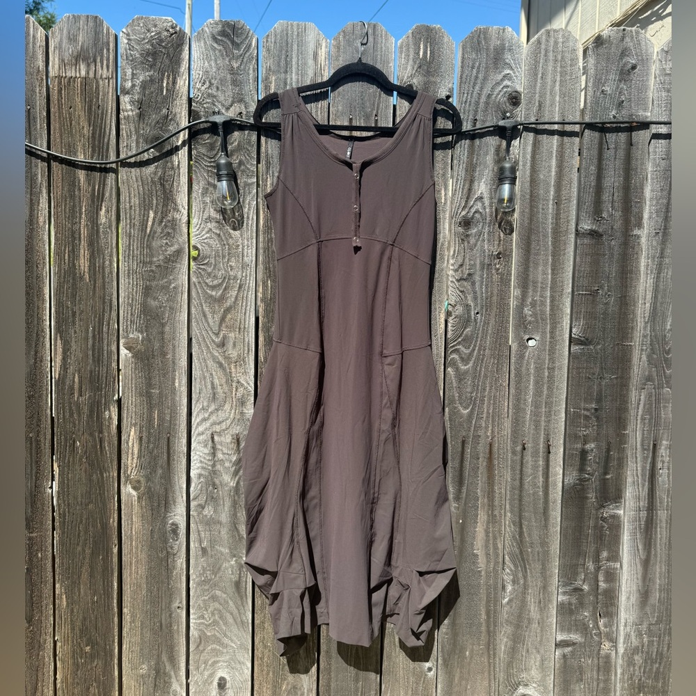 Porto San Francisco Brown Asymmetrical Sleeveless Modi Dress with pockets size 1